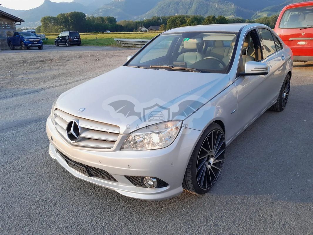 Mercedes-Benz C W204 250 CGI BlueEff Elegance 2009