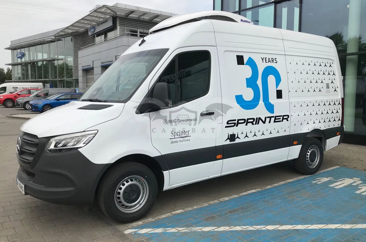 Mercedes-Benz Sprinter 2025