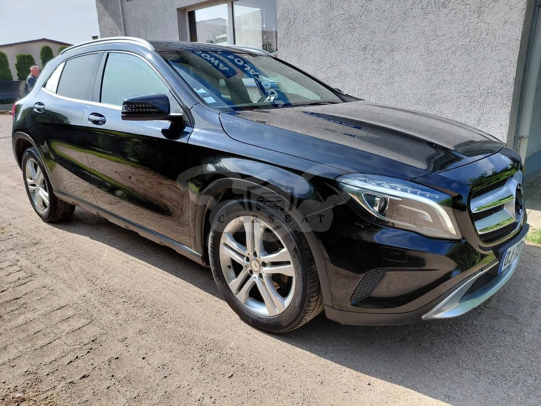 Mercedes-Benz GLA 2014