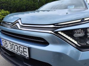 Citroën C4 III PureTech 130 Stop&Start EAT8 FEEL PACK 2023
