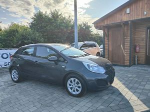 Kia Rio III 1.2 Attract 2012