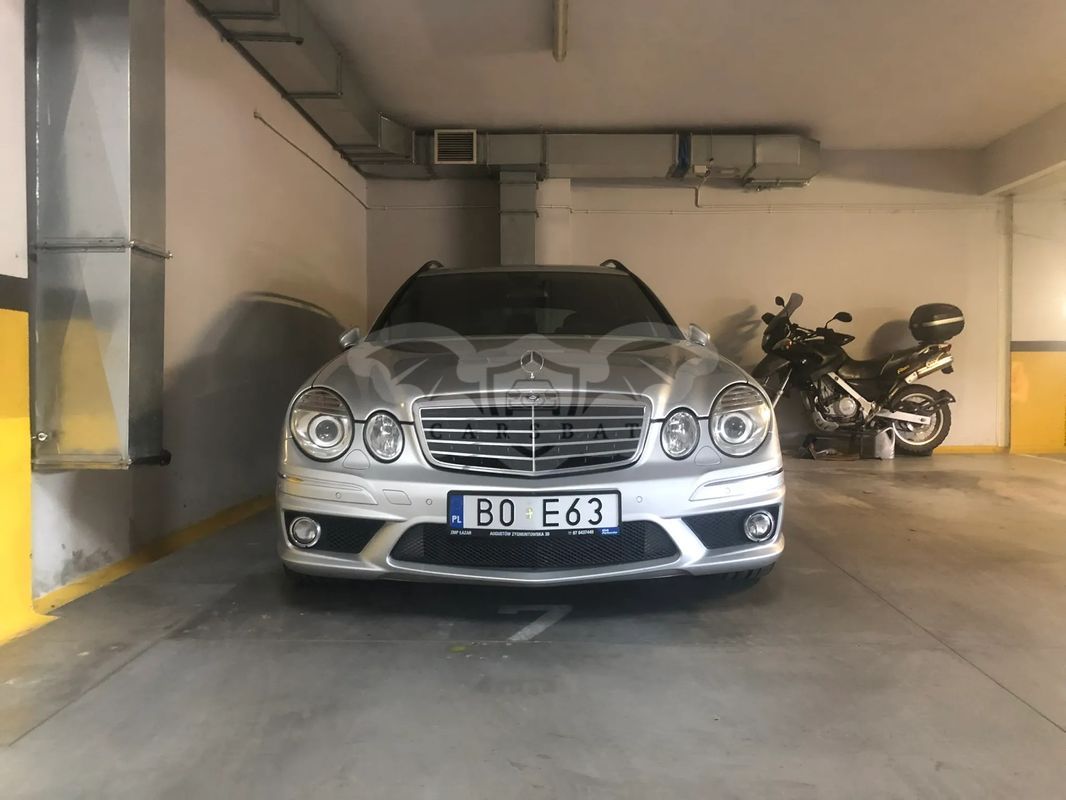 Mercedes-Benz E W211 63 AMG 7G-TRONIC 2008