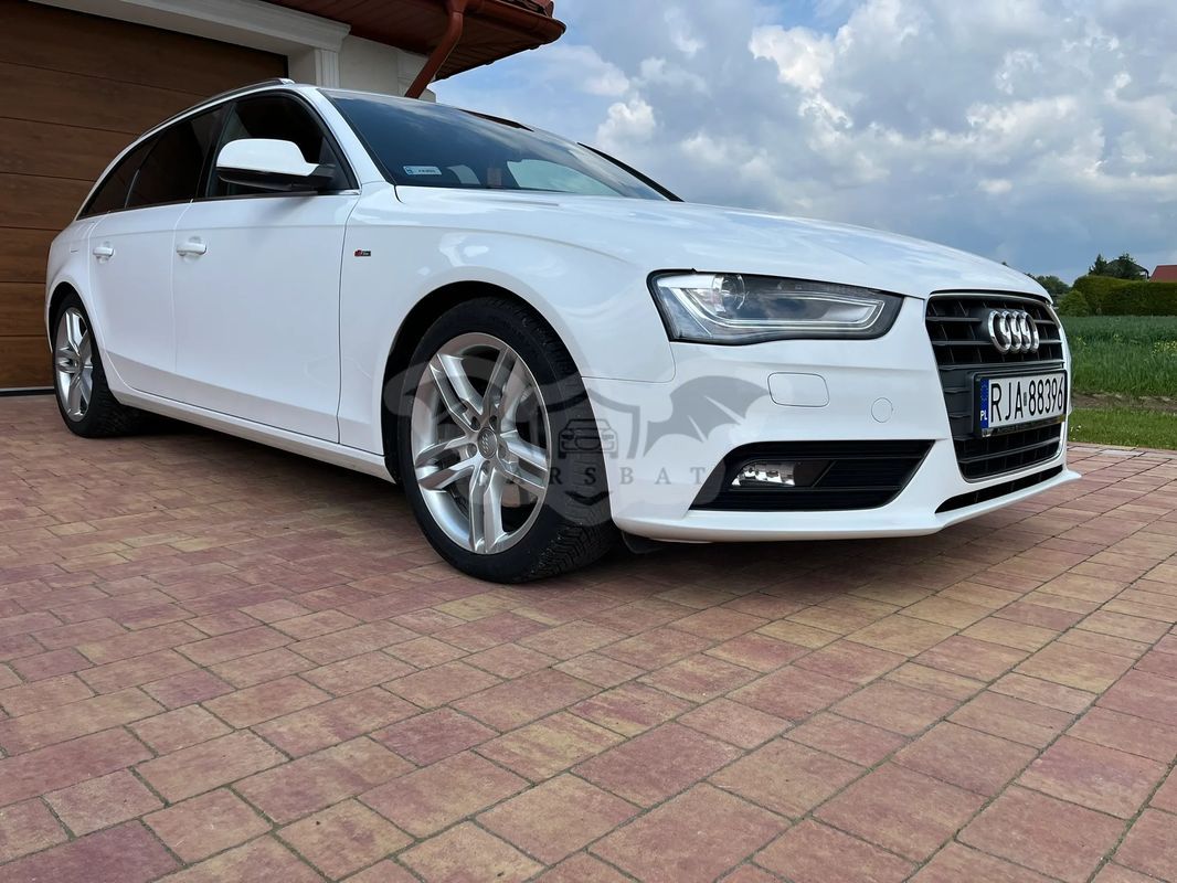 Audi A4 B8 2.0 TDI 2012