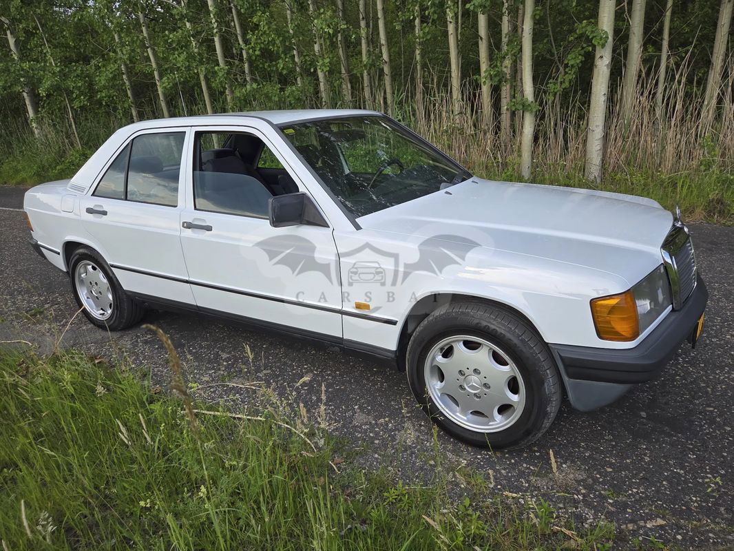 Mercedes-Benz 190 1986