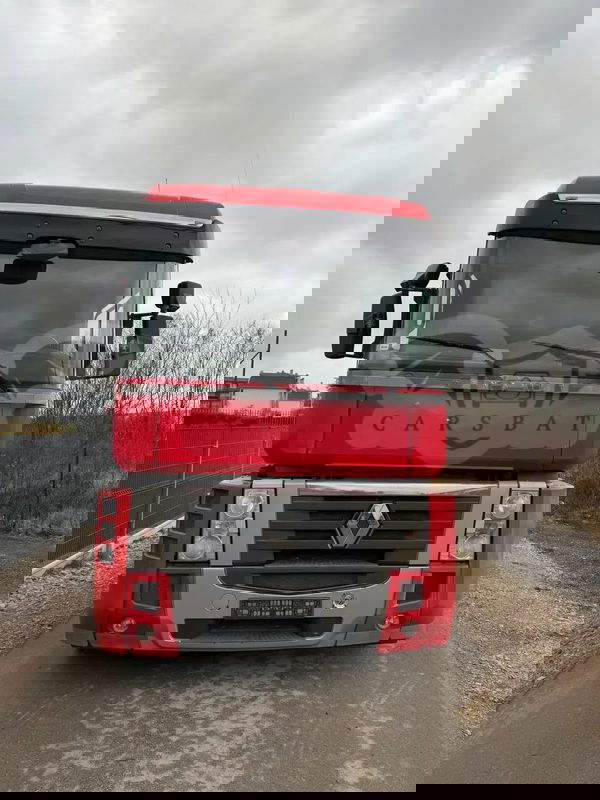 Renault Magnum 2012