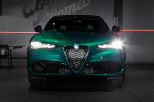 Alfa Romeo Stelvio 2.2 JTDM Intensa Q4 2025