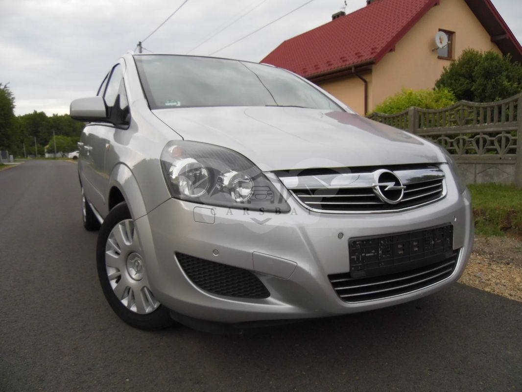 Opel Zafira B 1.8 Design Edition 2012