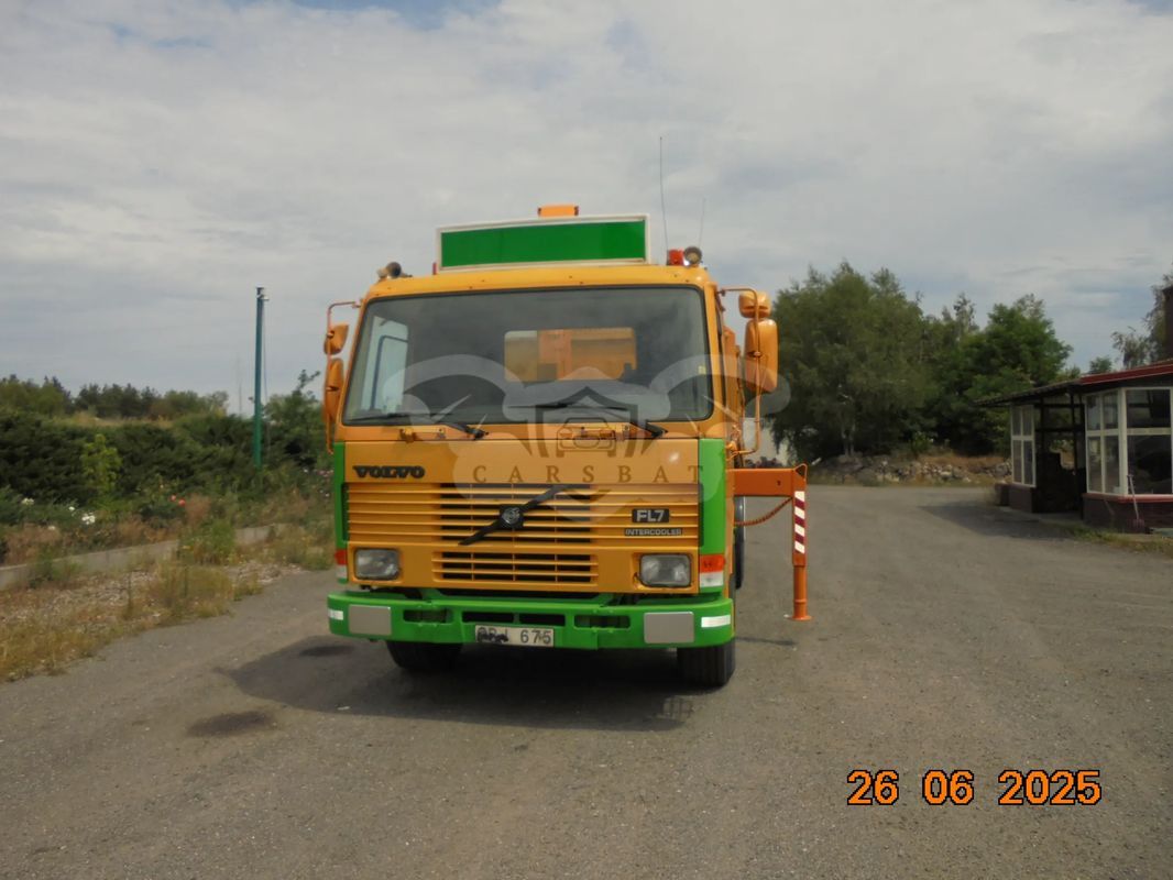 Volvo FL 1989