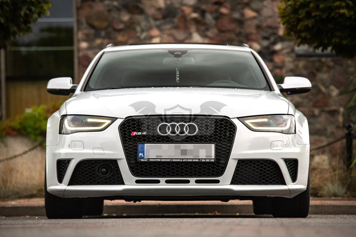 Audi RS4 Standard 2014