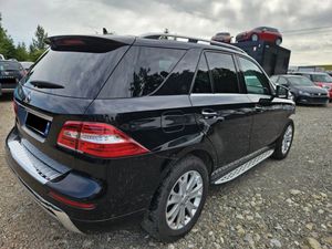 Mercedes-Benz ML W166 350 BlueTEC 4MATIC 7G-TRONIC Edition 1 2013