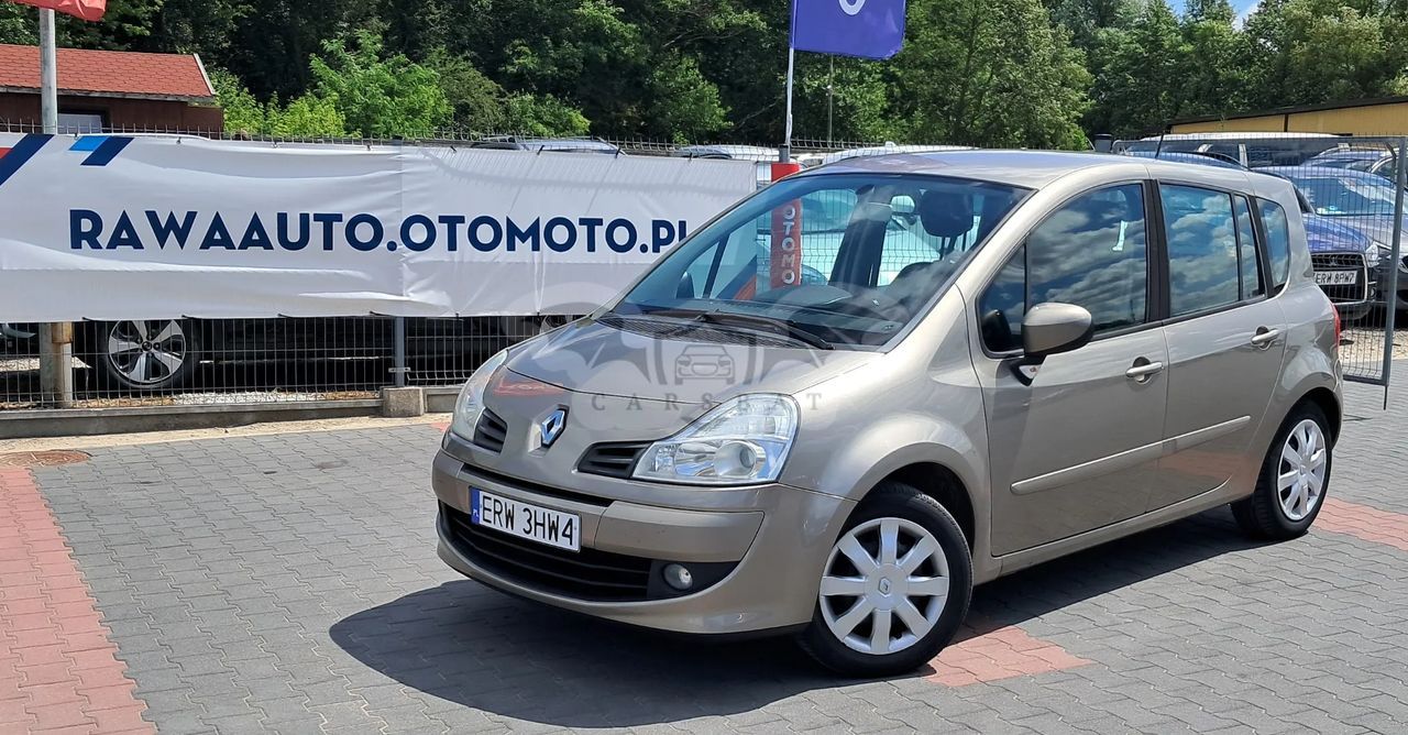 Renault Modus Grand 1.2 16V TCE Dynamique 2011