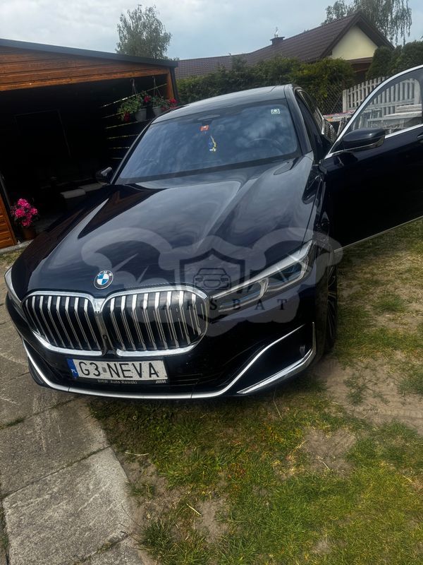 BMW 7 Series G11/12 740Li 2020