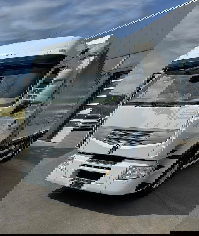 Renault Premium 2013