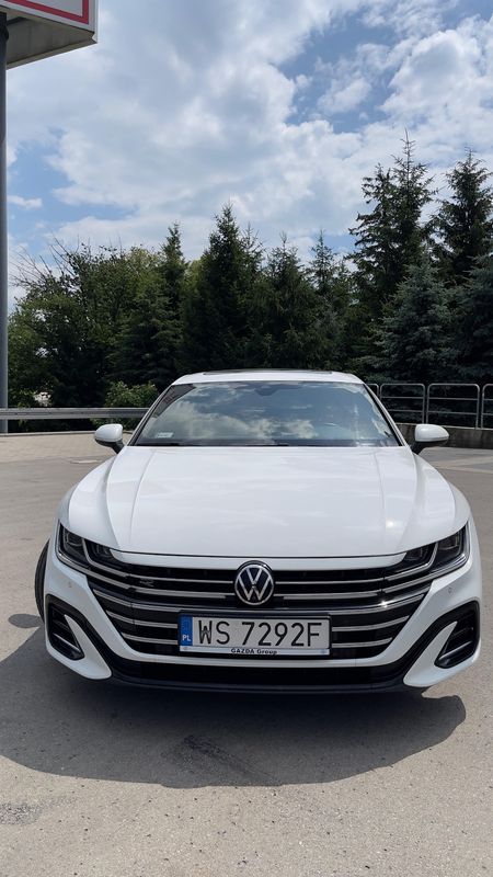 Volkswagen Arteon 2.0 TSI R-Line DSG 2021