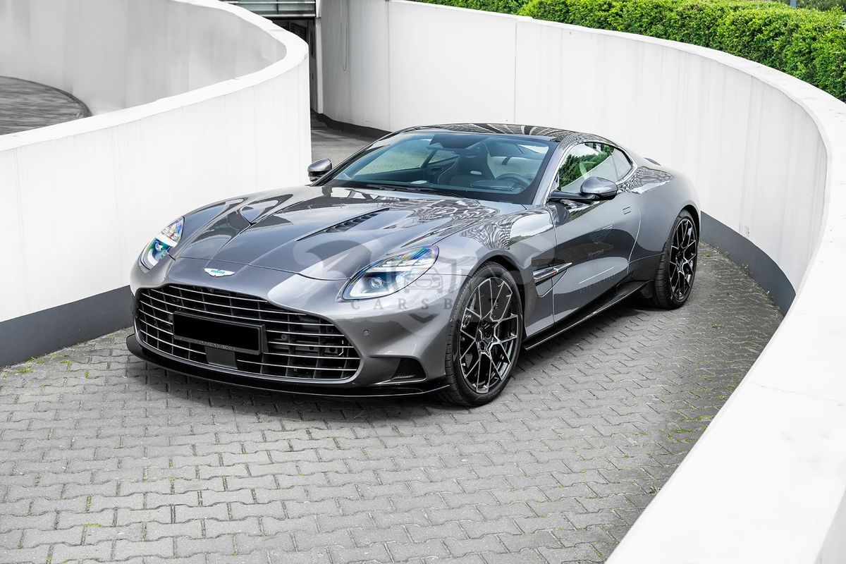 Aston Martin Vanquish 2025