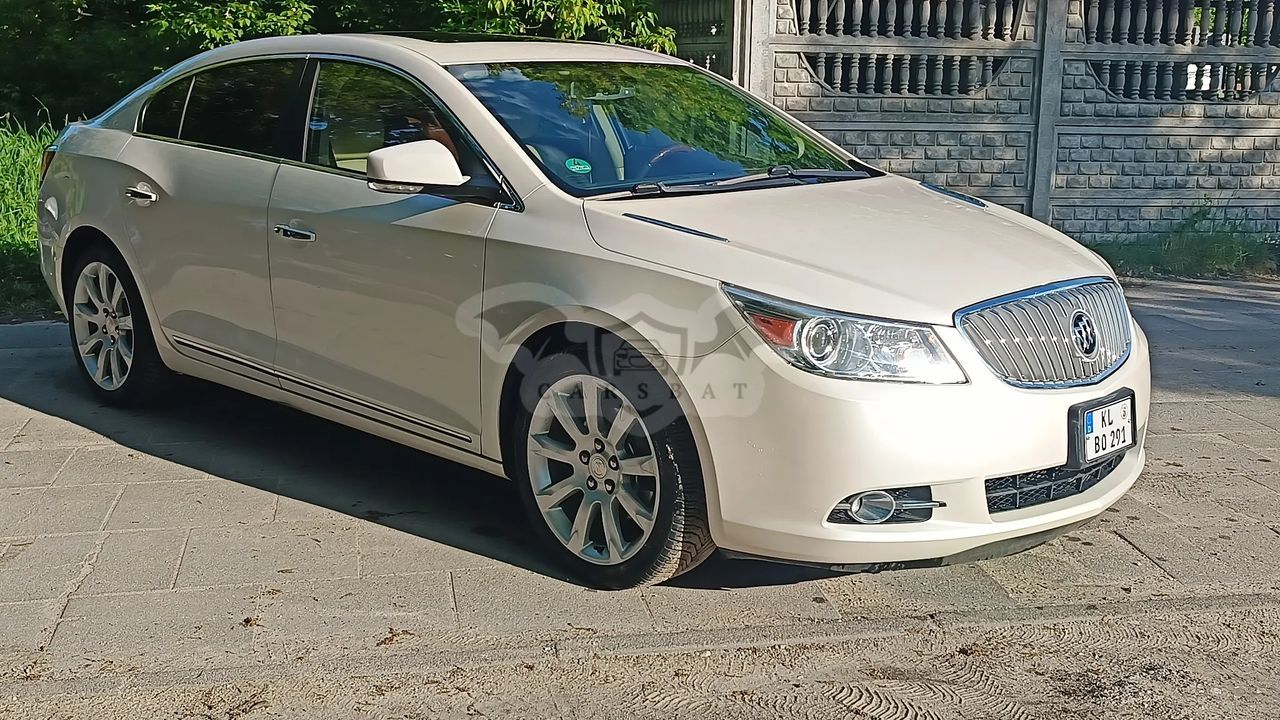 Buick LaCrosse 2012
