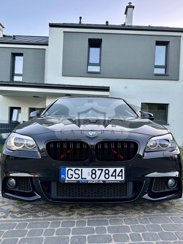 BMW 5 Series F10/F11 528i Touring Sport-Aut 2012