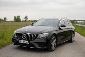 Mercedes-Benz E W213 220 d AMG 2017
