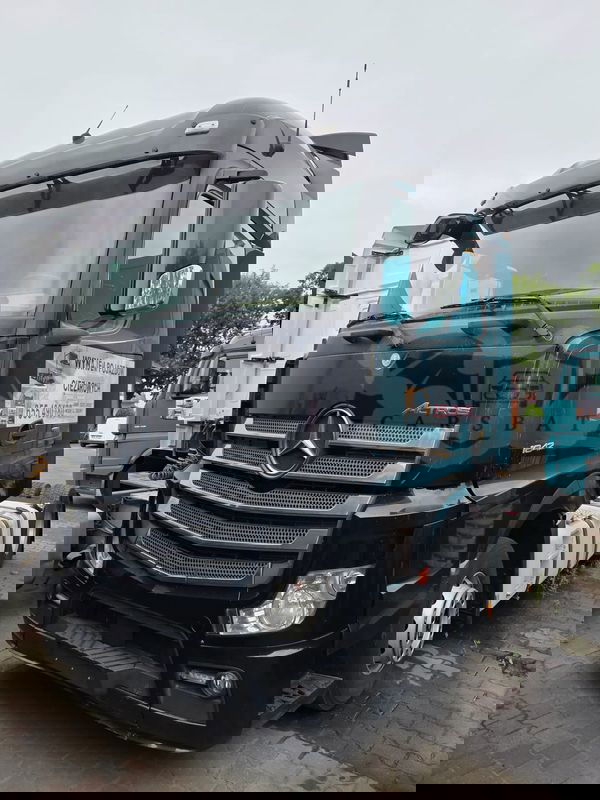 Mercedes-Benz Actros 2015