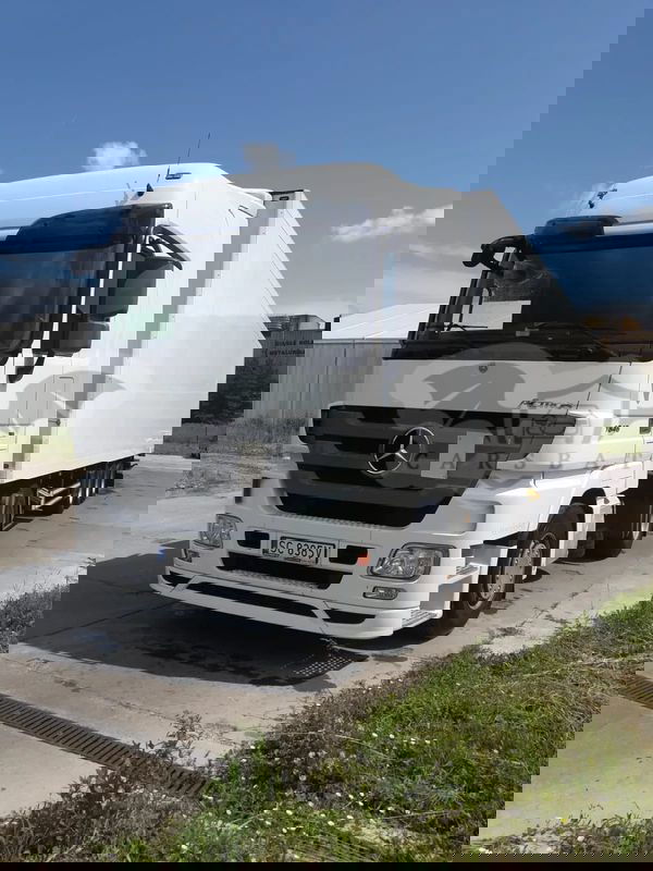 Mercedes-Benz Actros 2011