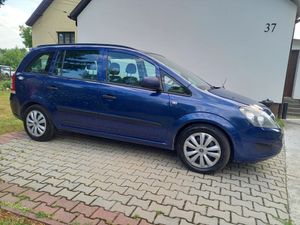 Opel Zafira B 1.8 Design Edition 2010