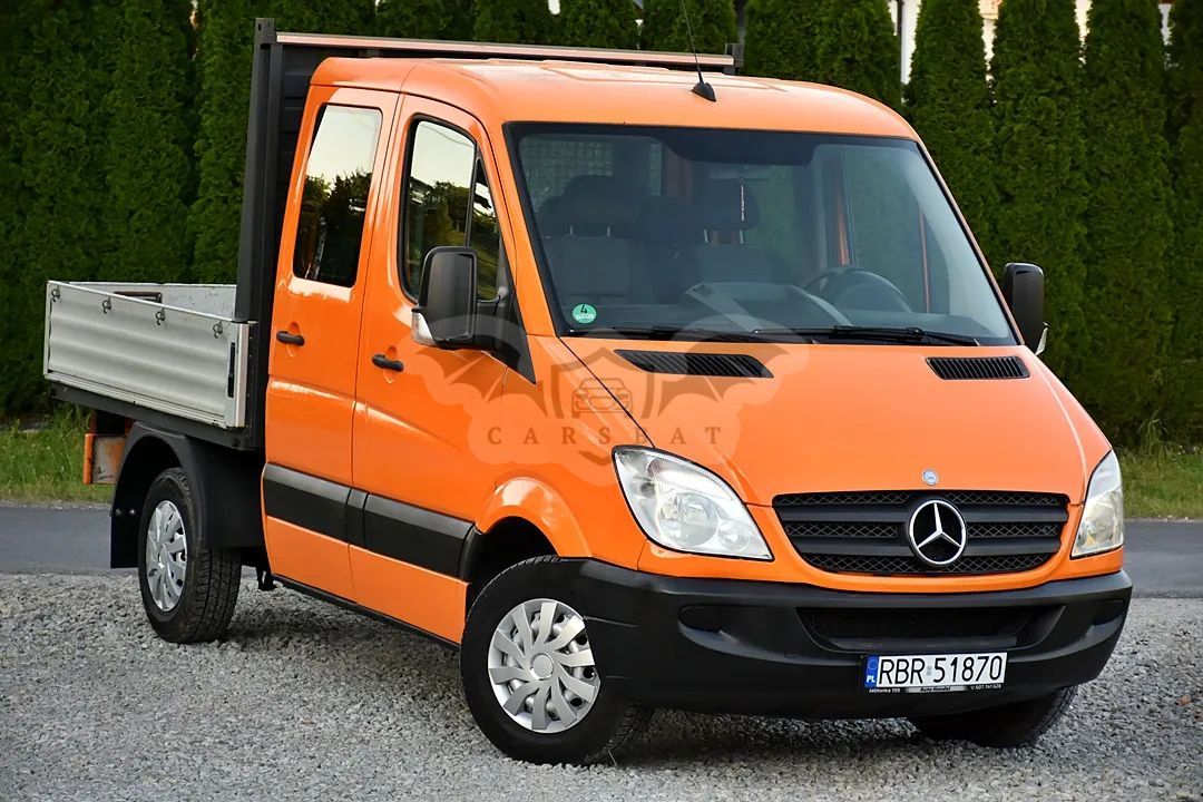 Mercedes-Benz Sprinter 2011