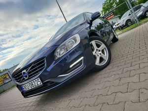 Volvo V60 I 2015