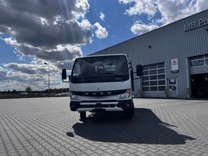 Mitsubishi Fuso Canter 2025