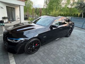 BMW 5 Series G30/G31 530e xDrive 2022