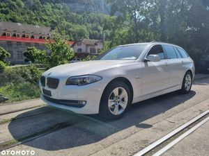 BMW 5 Series F10/F11 530d xDrive 2012