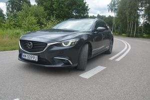 Mazda 6 III Kombi SKYACTIV-D 175 i-ELOOP Sports-Line 2015