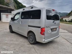 Nissan NV200 2011