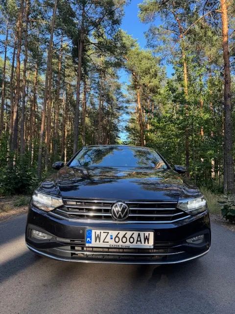 Volkswagen Passat B8 2.0 TDI 4Mot Elegance DSG 2021