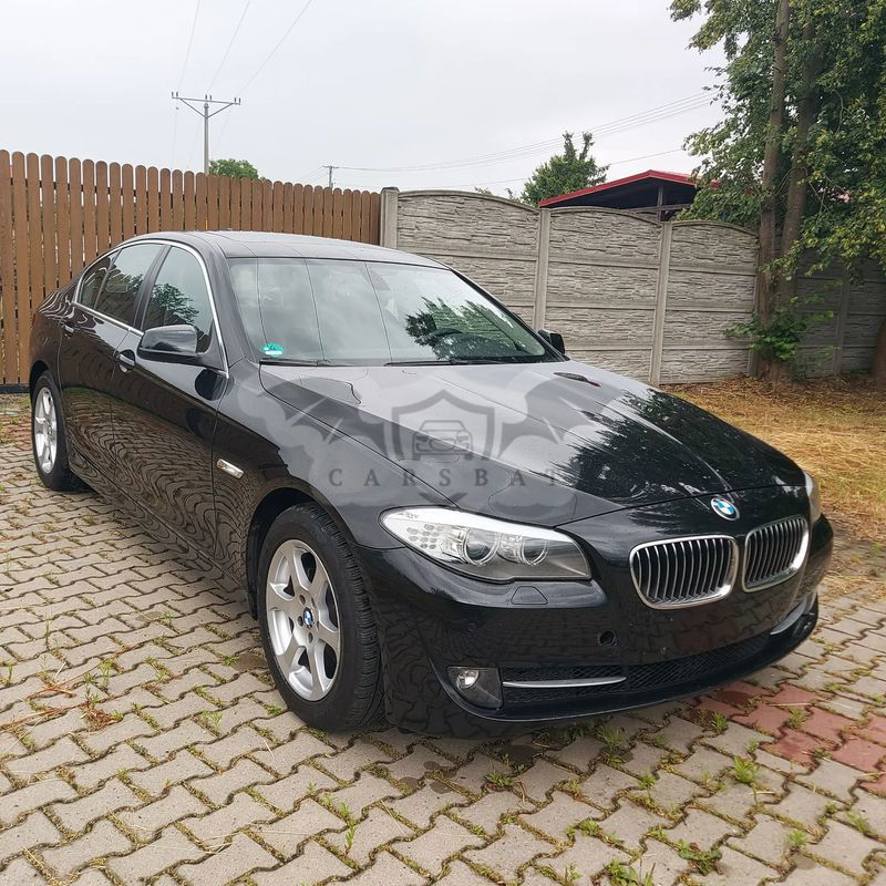 BMW 5 Series F10/F11 520d Efficient Dynamics 2011