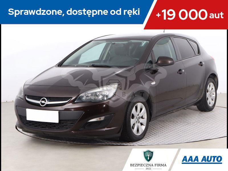 Opel Astra J 2013