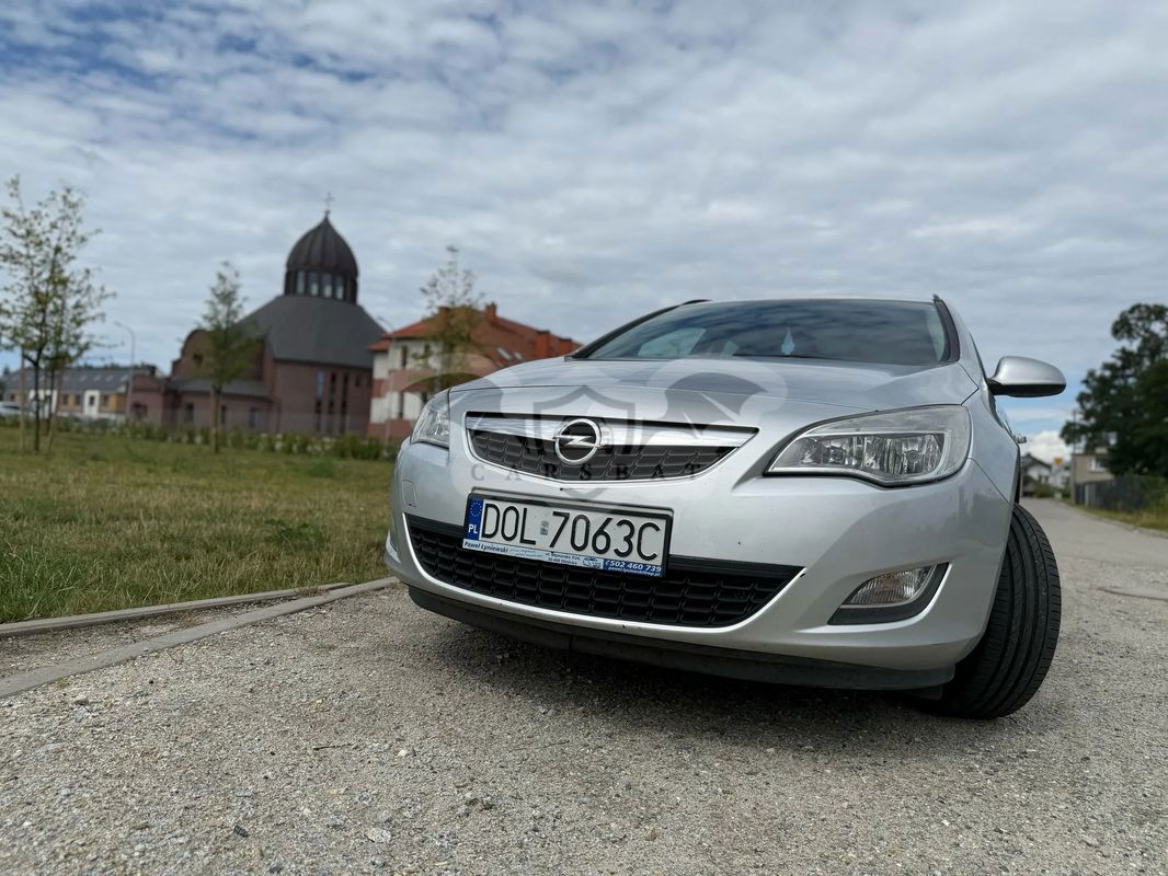 Opel Astra J III 1.7 CDTI 2012