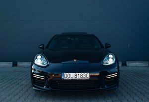 Porsche Panamera GTS 2014