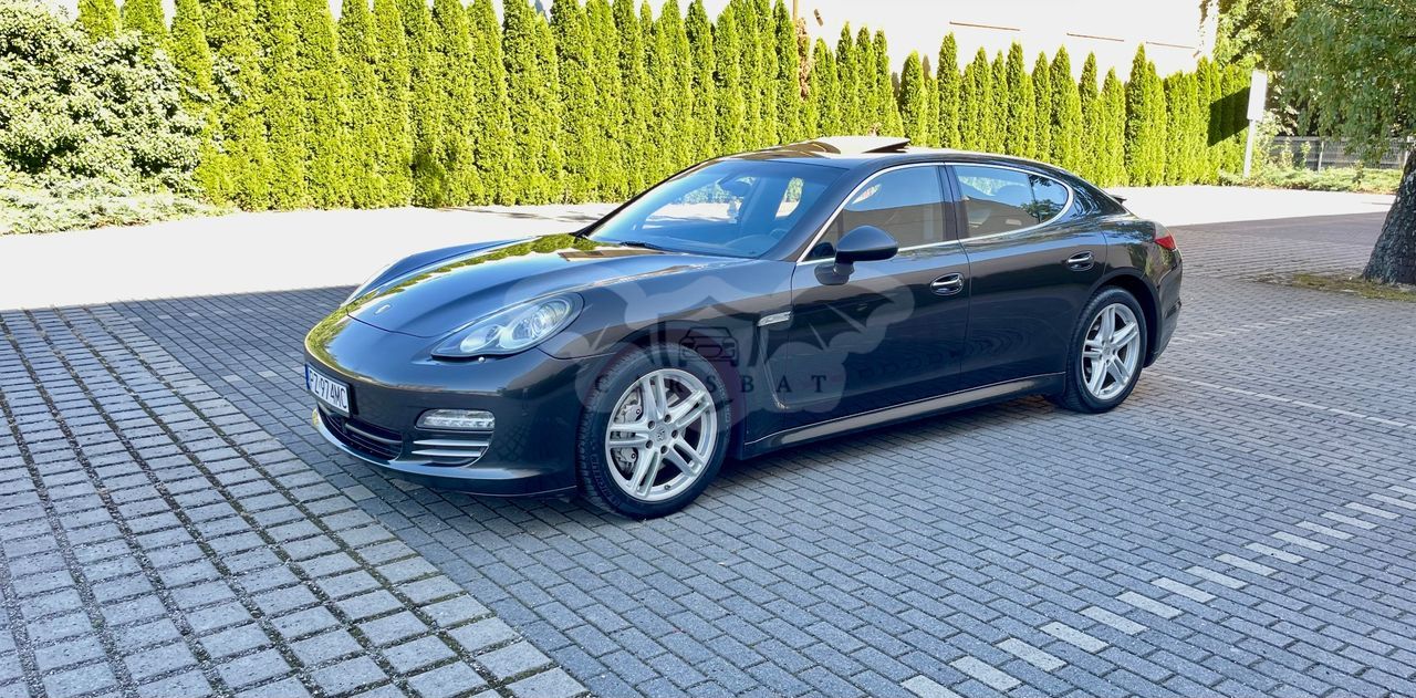 Porsche Panamera S PDK 2011