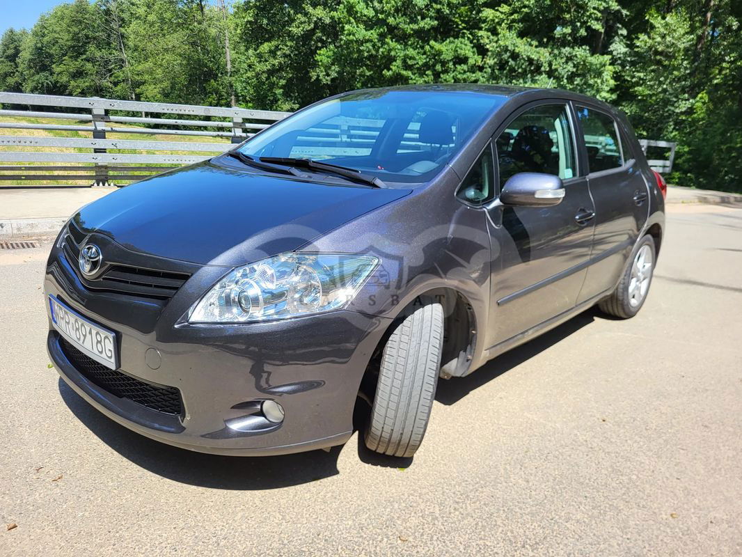 Toyota Auris I 1.6 Luna 2012
