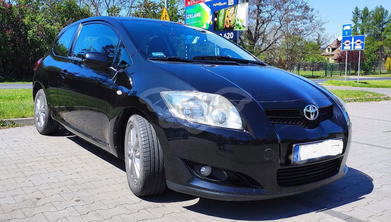 Toyota Auris I 2.0 D-4D Sol 2008
