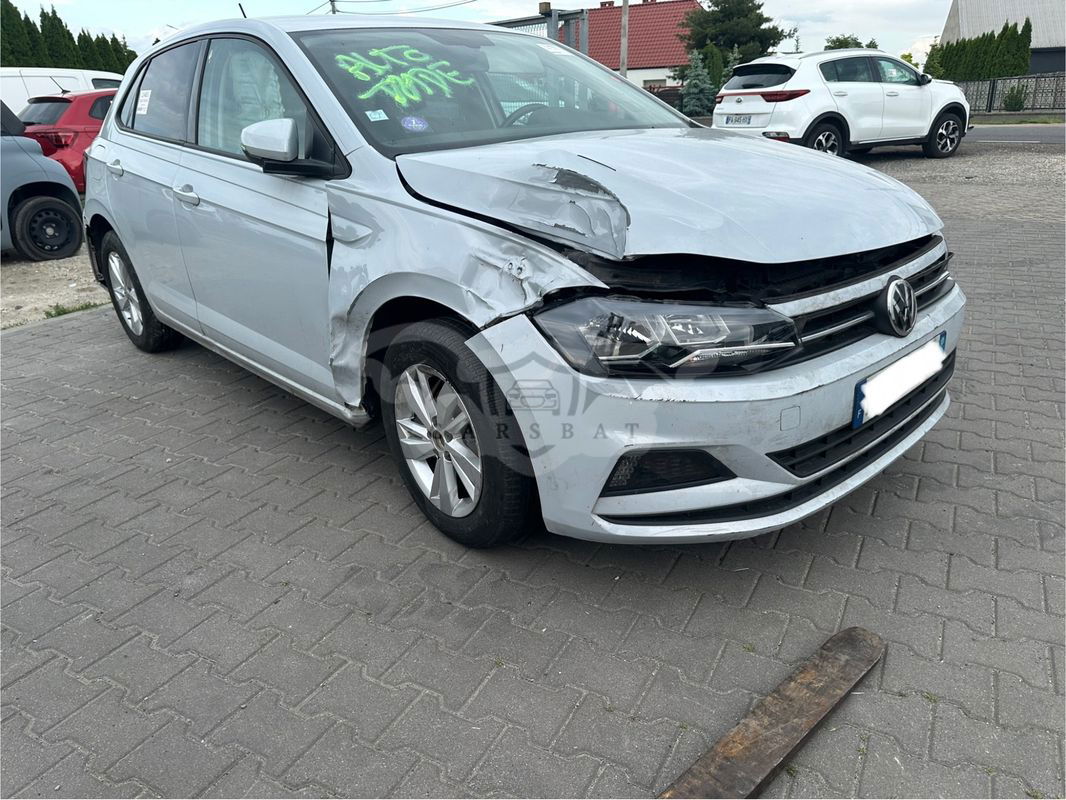 Volkswagen Polo VI 1.0 TSI Comfortline 2018