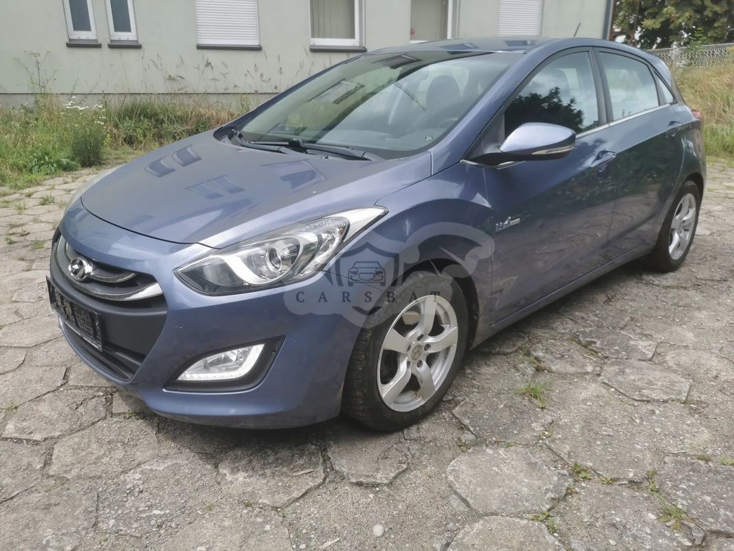 Hyundai i30 II 1.6 CRDi BlueDrive Classic + 2012