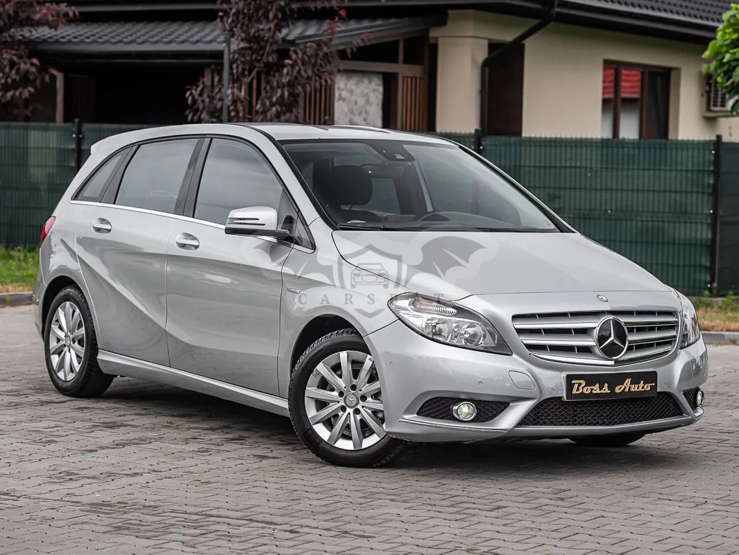 Mercedes-Benz B W246 180 CDI (BlueEFFICIENCY) 7G-DCT 2012