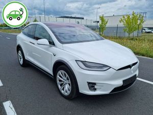 Tesla Model X 75 D 2018