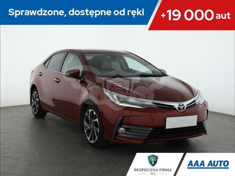 Toyota Corolla Seria E16 2017