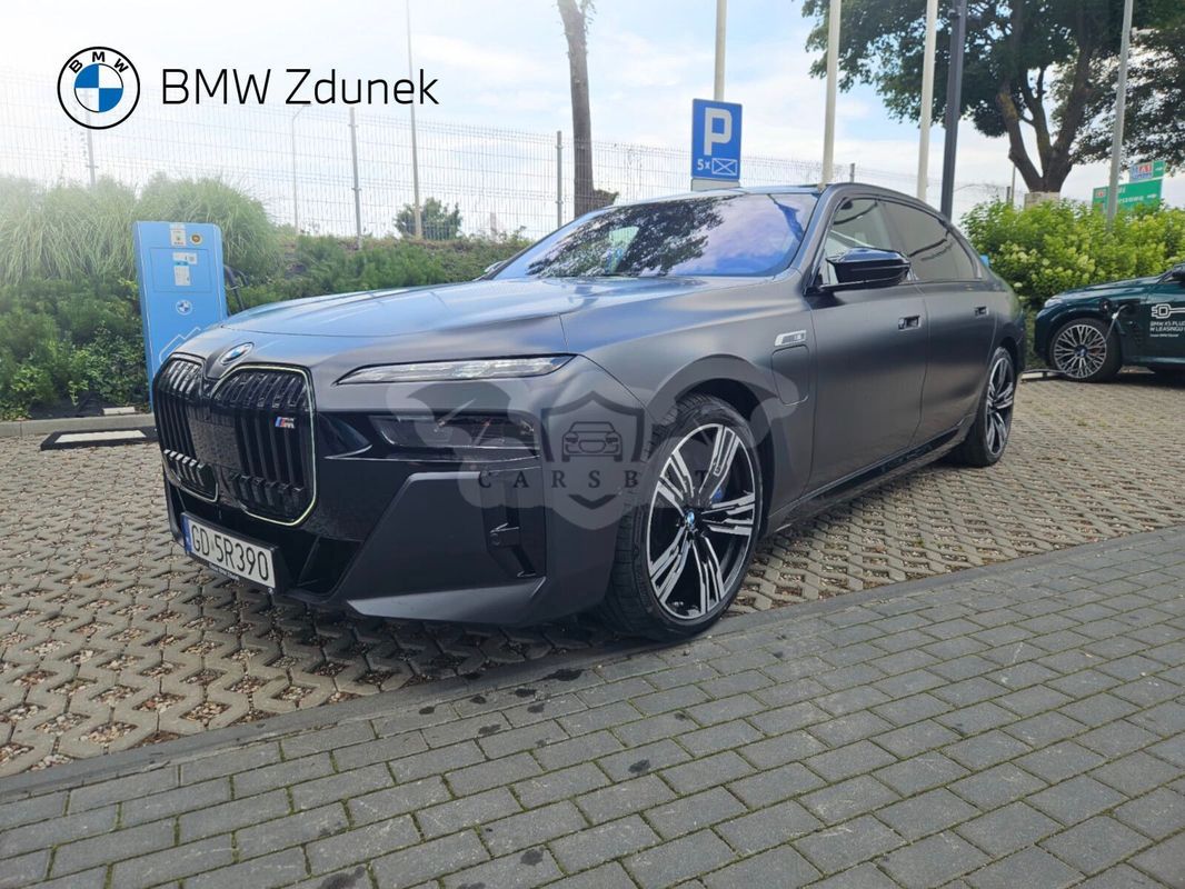 BMW 7 Series G70 2024