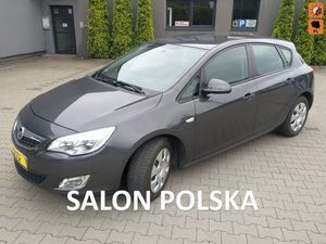 Opel Astra J IV 1.6 Enjoy 2011