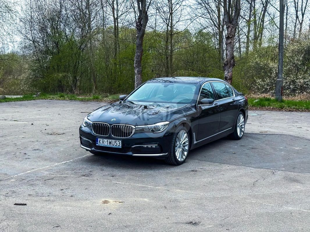BMW 7 Series G11/12 740Li 2016
