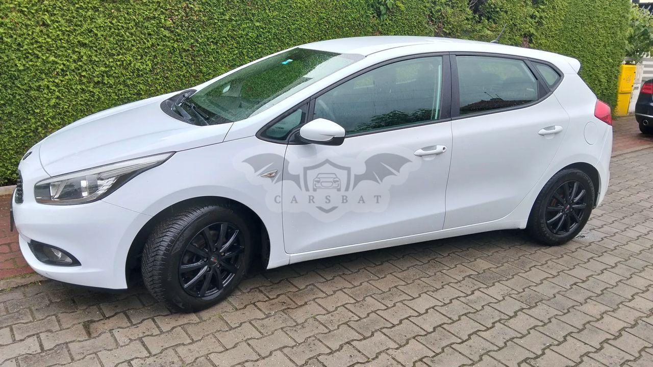 Kia Ceed II 2013