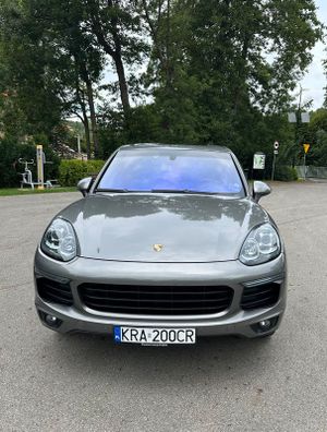 Porsche Cayenne III Standard 2016